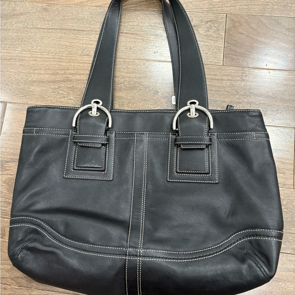 Vintage COACH Black leather tote bag with silver hardware!